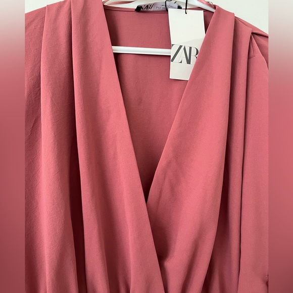 NWT ZARA JUMPSUIT WITH BELT,SIZE L, Marsala Colour. - Picture 3 of 12